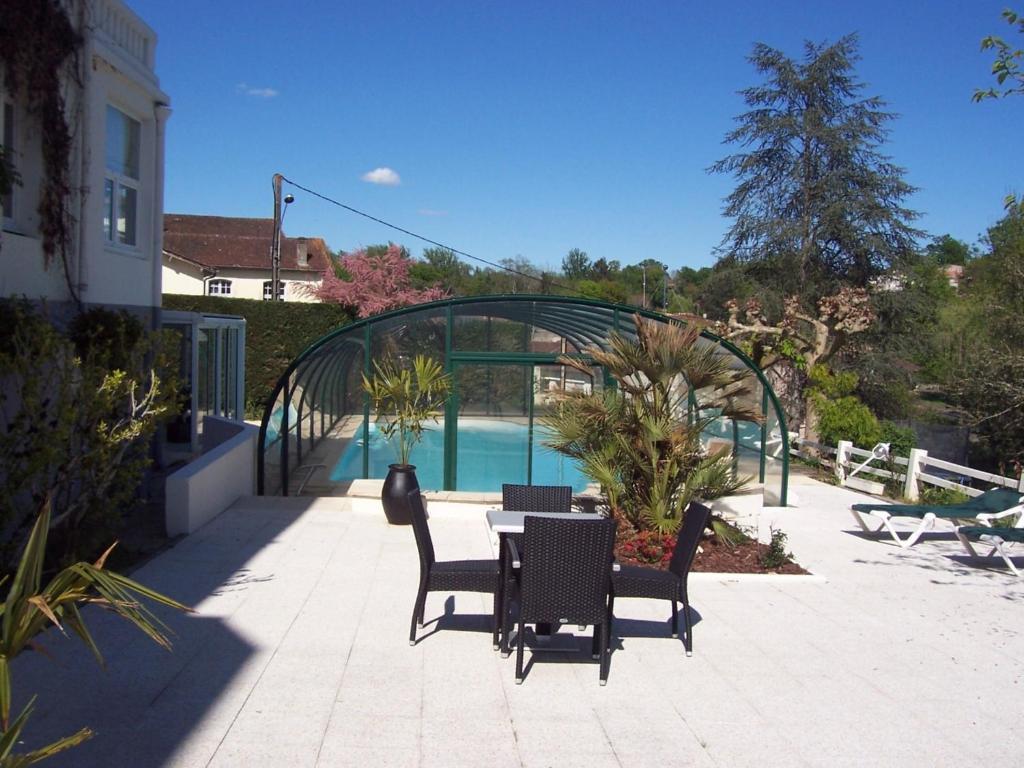 Hotel Beausejour Barbotan les Thermes Bagian luar foto