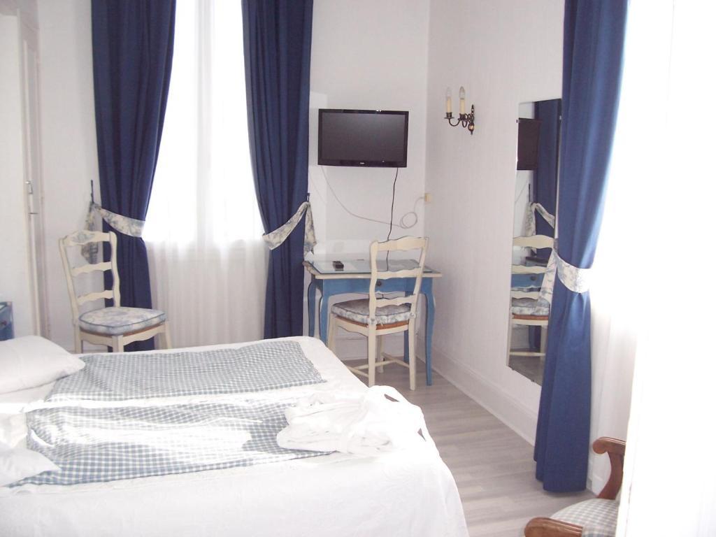 Hotel Beausejour Barbotan les Thermes Bagian luar foto
